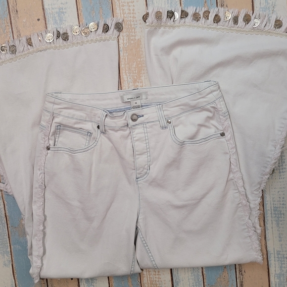 Gemma & Jane Light Wash Size 10 Fringe Coin Embellished Flare Bell Bottoms - Picture 4 of 7